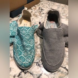 2 Pair! Vionic Active Slip-on and Vionic Beach Slip-on both size 91/2 medium